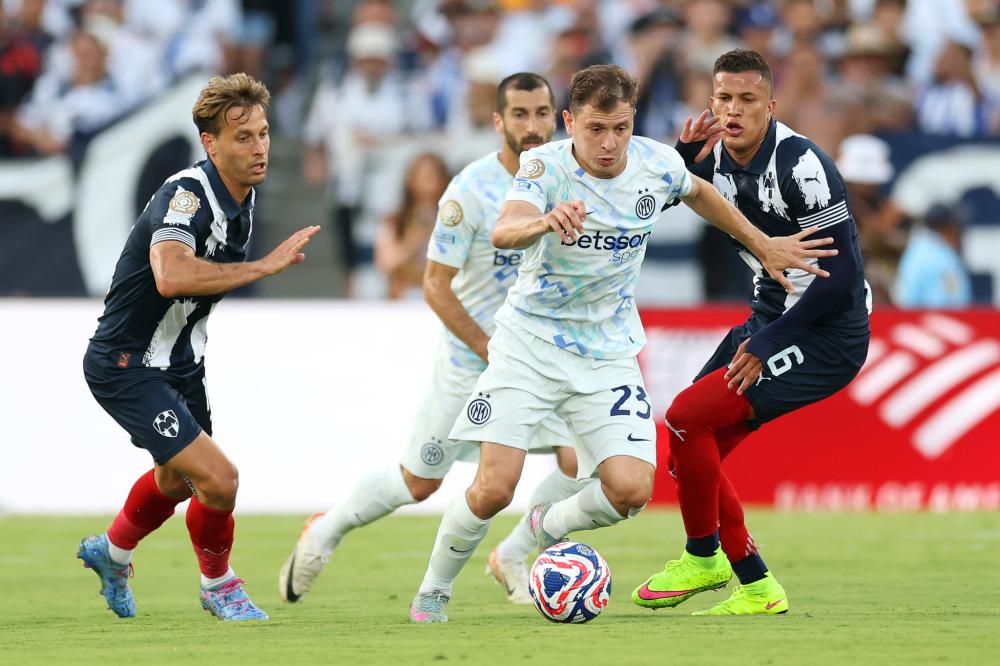 打脸了！赛季初被骂，如今全队第一