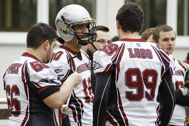 黑暗中的曙 黑暗中的曙